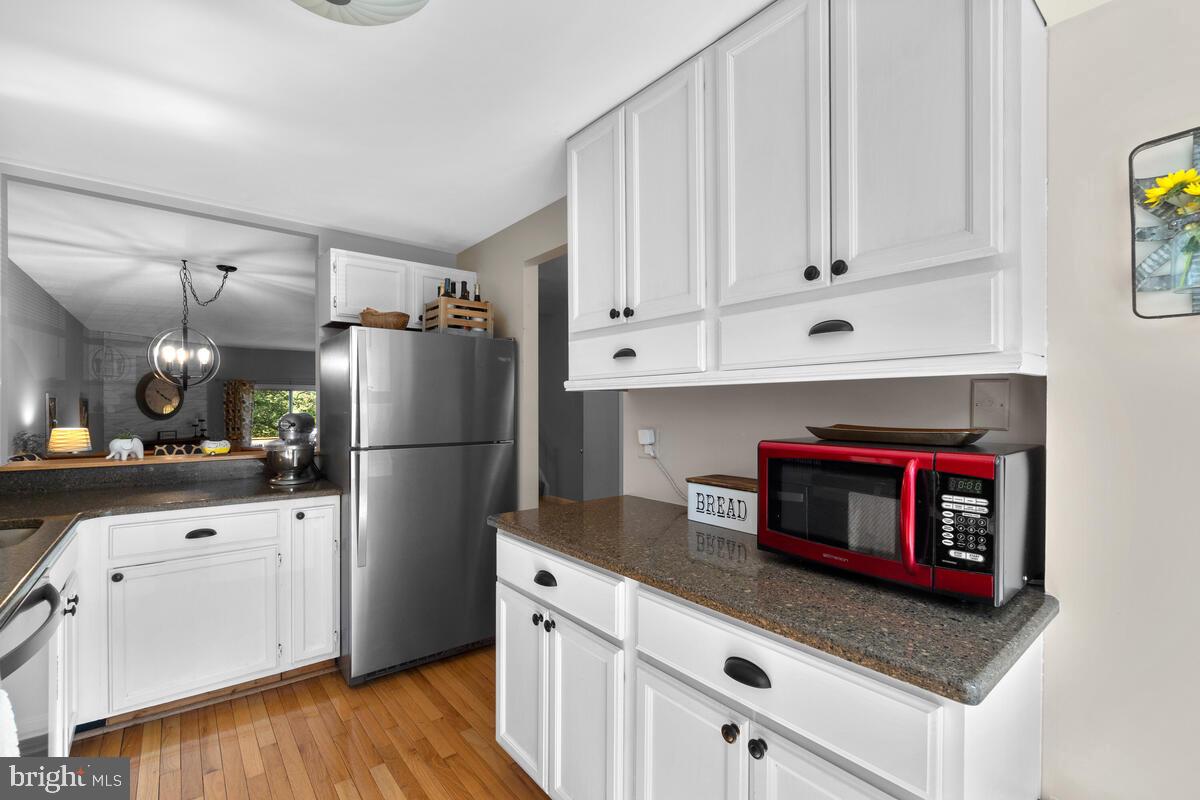 WHISPERWOOD - Residential Lease