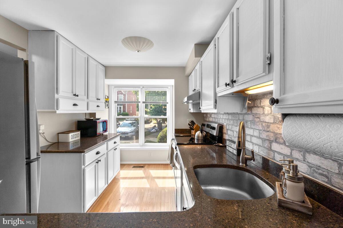 WHISPERWOOD - Residential Lease