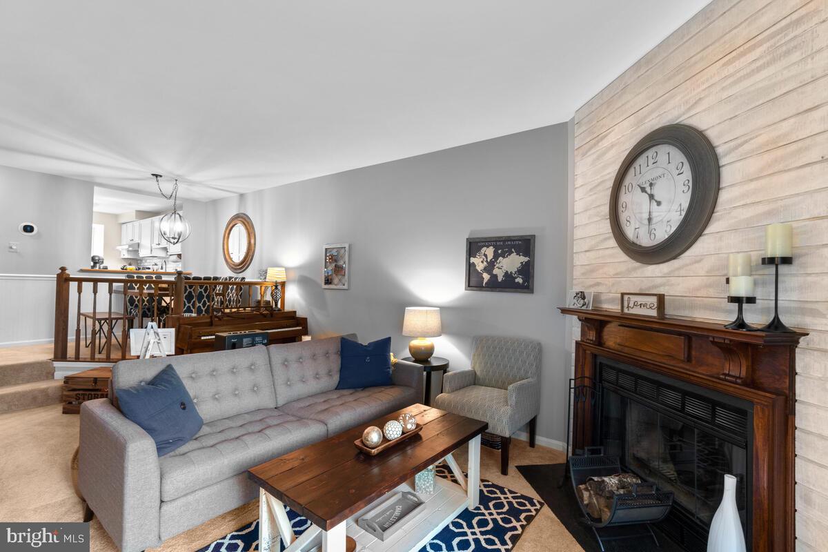 WHISPERWOOD - Residential Lease