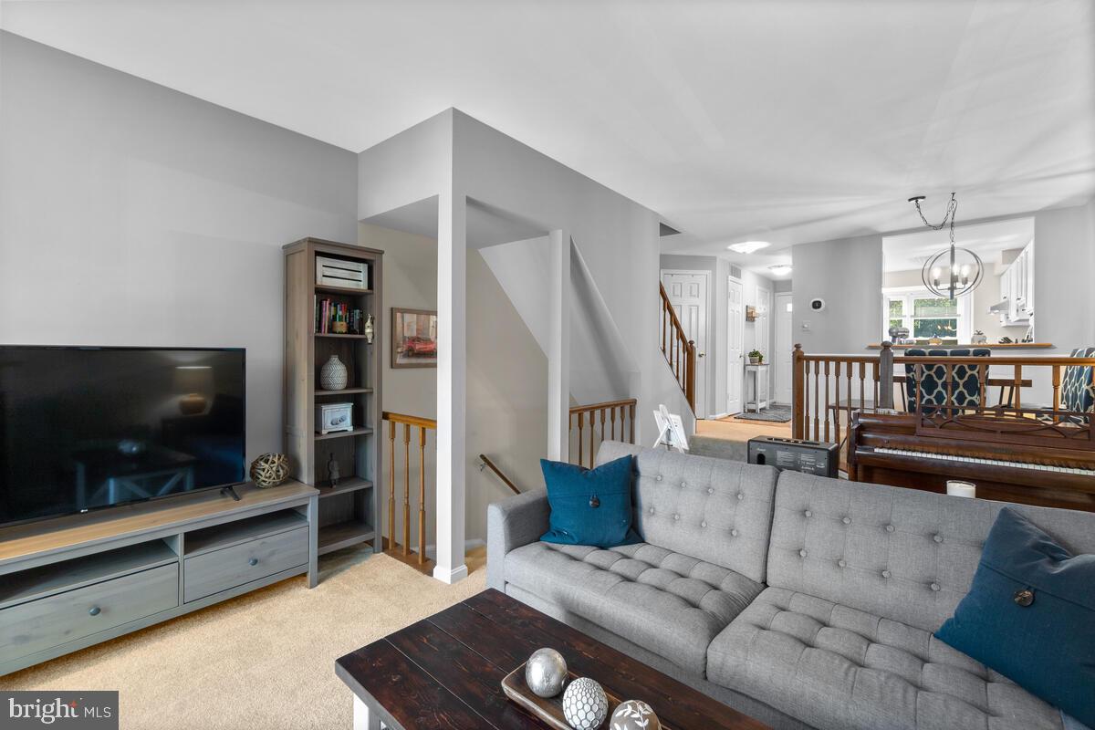 WHISPERWOOD - Residential Lease