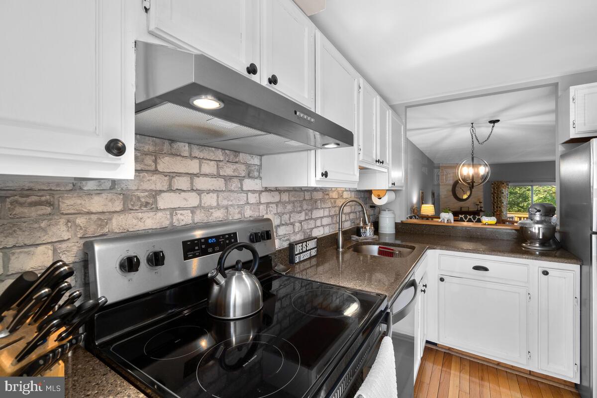 WHISPERWOOD - Residential Lease