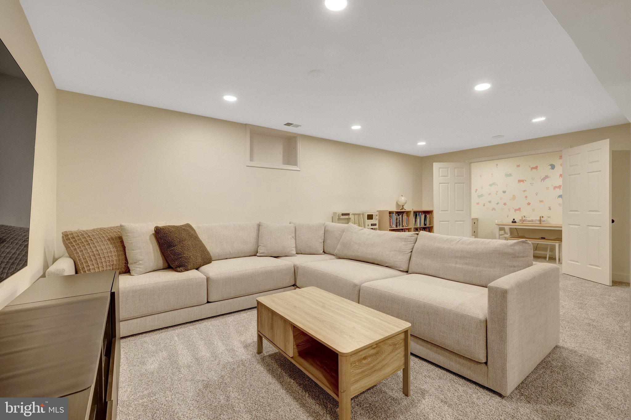 VALE VALLEY ESTATES - Residential