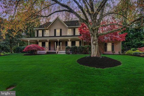 2818 CENTER RIDGE DRIVE OAKTON VA 22124