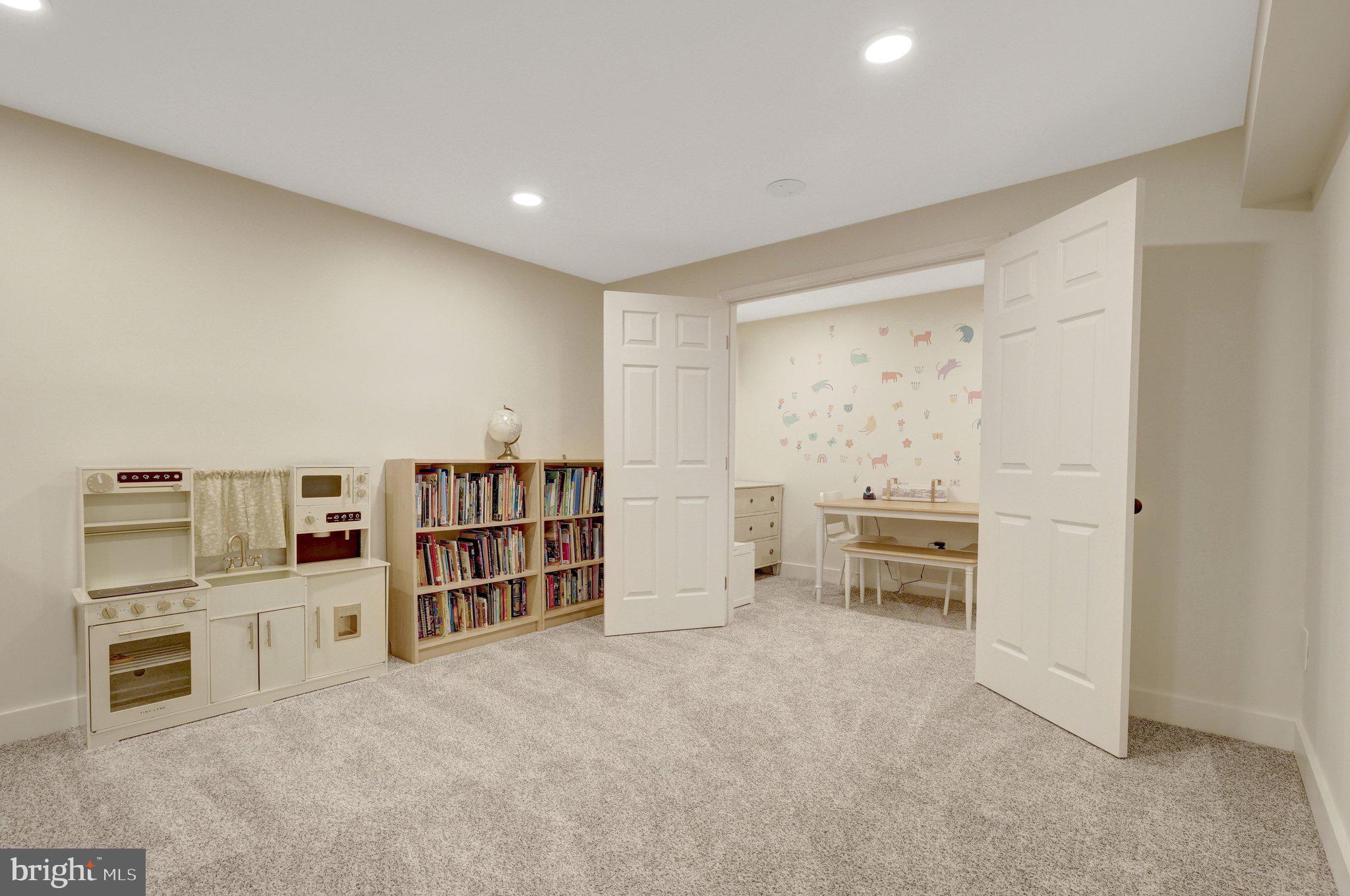 VALE VALLEY ESTATES - Residential