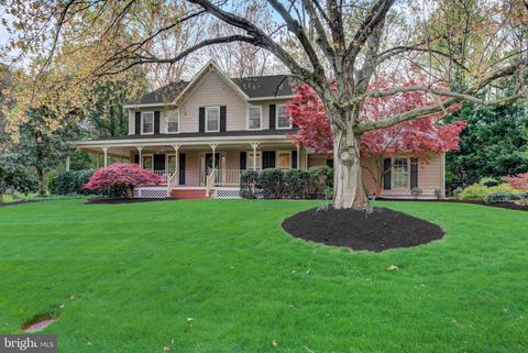 2818 CENTER RIDGE DRIVE OAKTON VA 22124