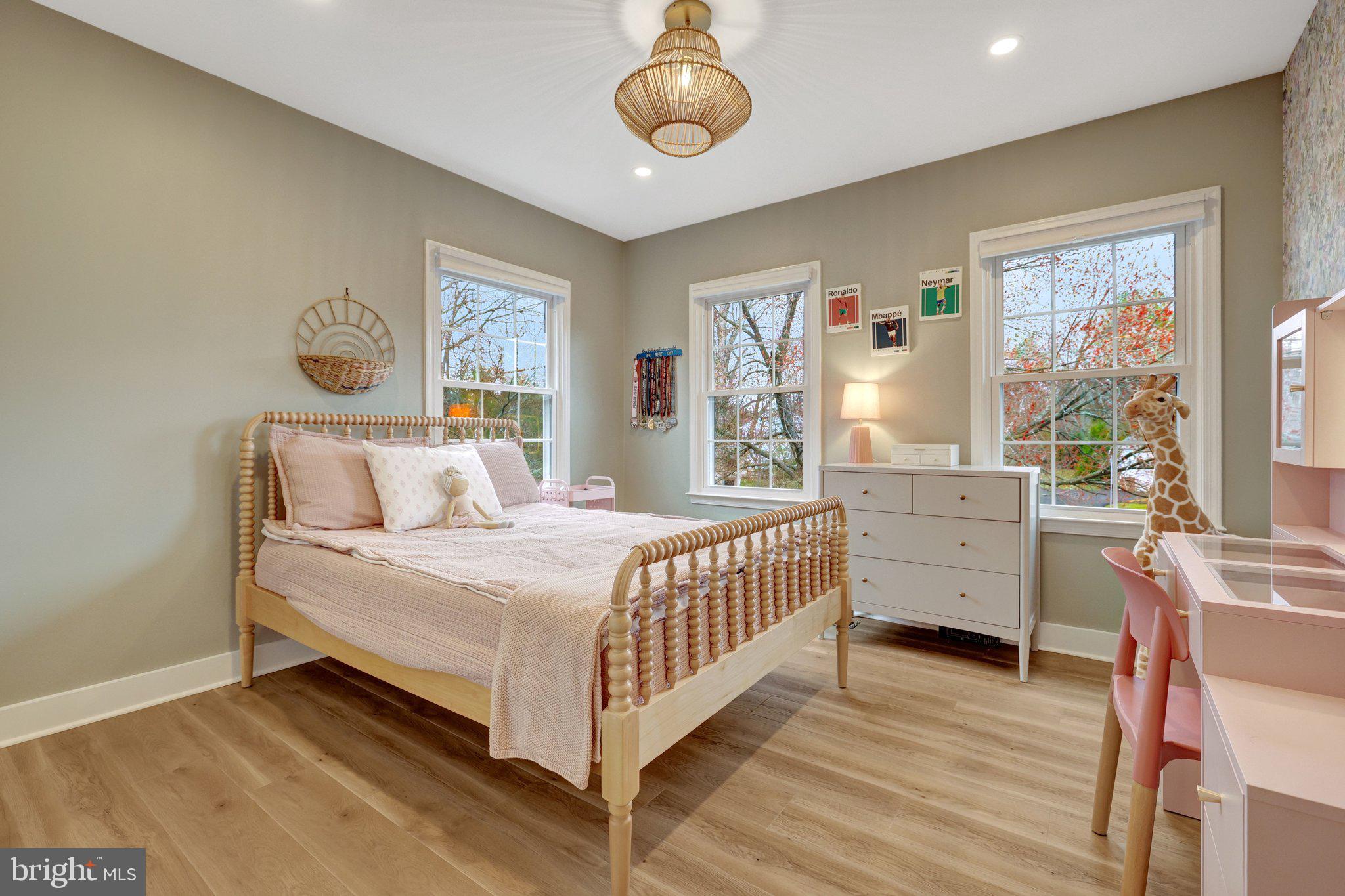 VALE VALLEY ESTATES - Residential