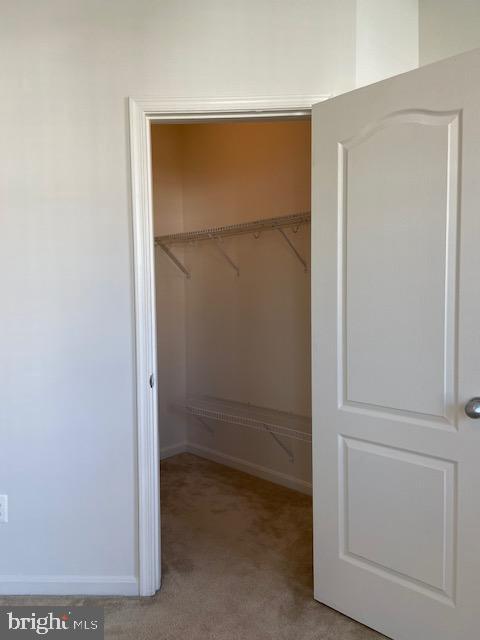 LINDEN ROW CONDOMINIUM - Residential Lease