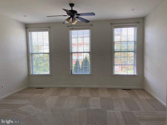 LINDEN ROW CONDOMINIUM - Residential Lease