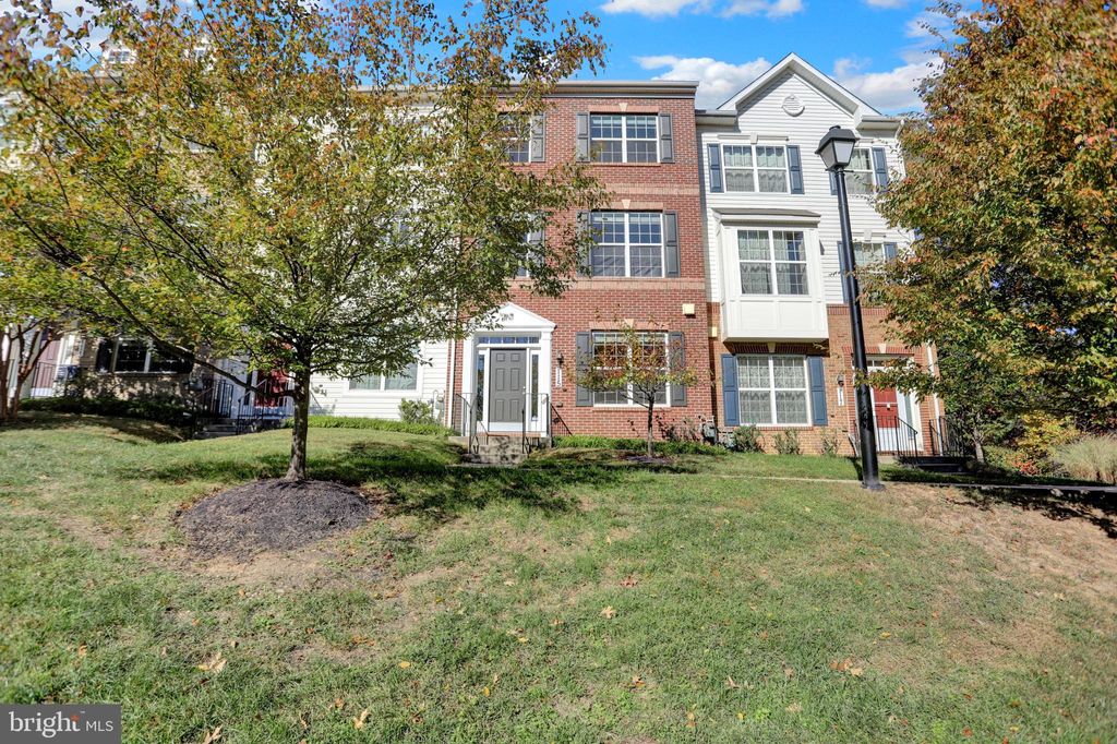 Photo of 115 Tanglewood Manor Drive, SILVER SPRING, MD 20904 (MLS # MDMC2205902)