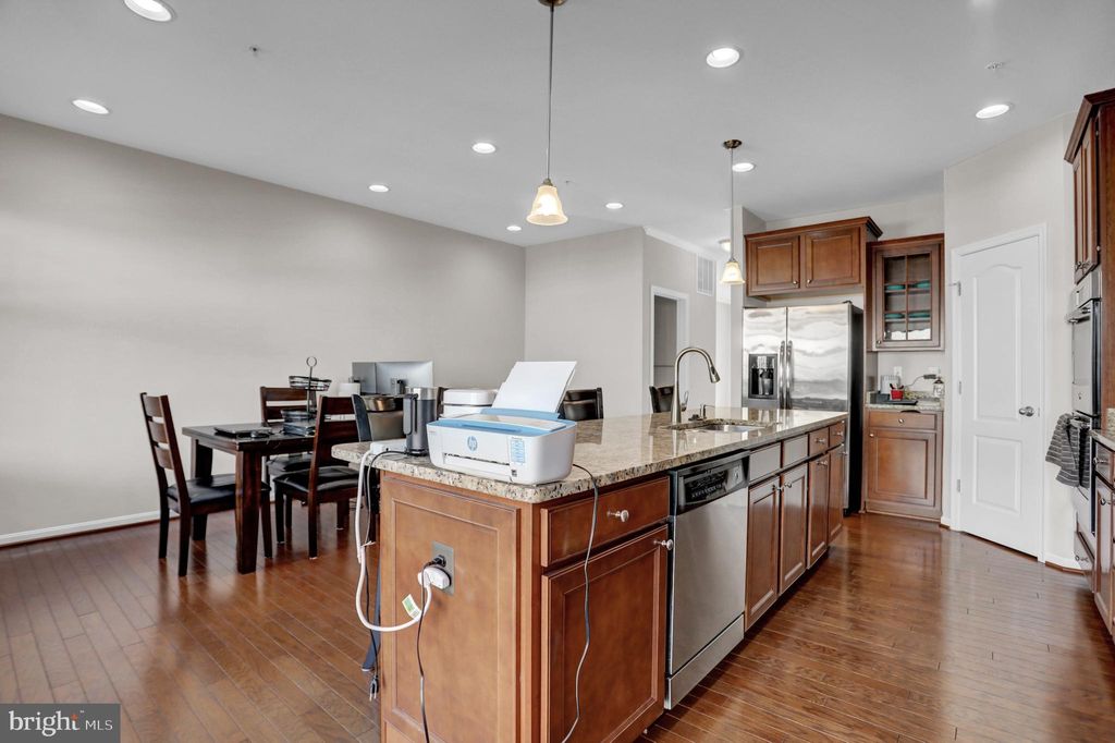 Photo of 115 Tanglewood Manor Drive, SILVER SPRING, MD 20904 (MLS # MDMC2205902)