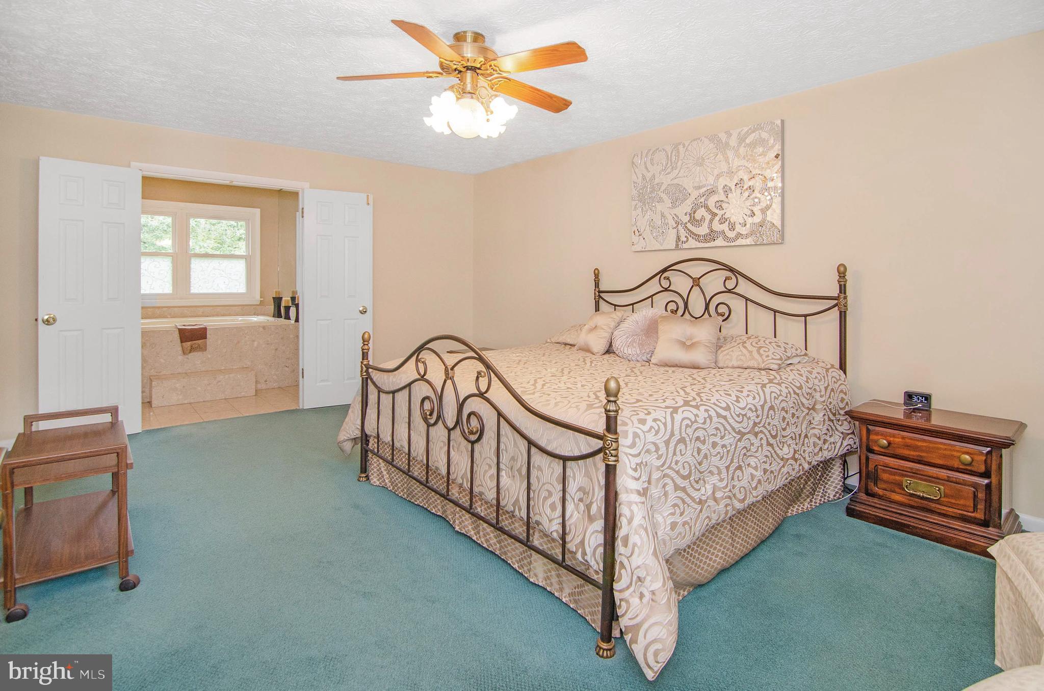 PARKWOOD - Residential