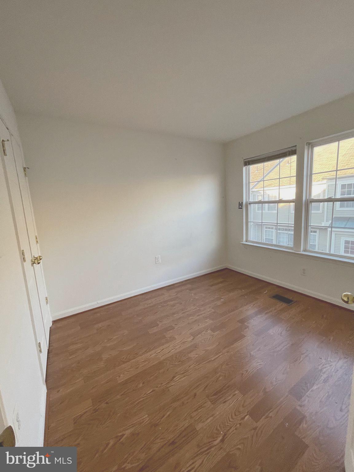 RANDOM HILLS LAND BAY - Residential Lease