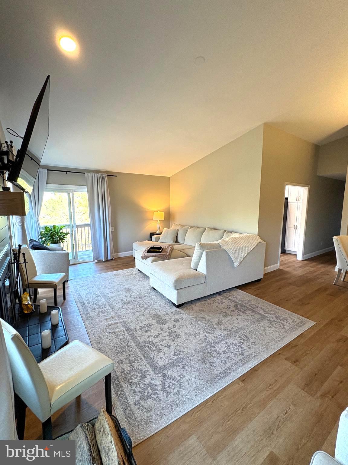 RUNNYMEADE FARMS - Residential