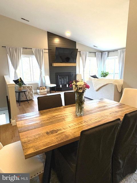 Condo For Sale - 909 Pritchard Place<br/> NEWTOWN SQUARE, PA 19073