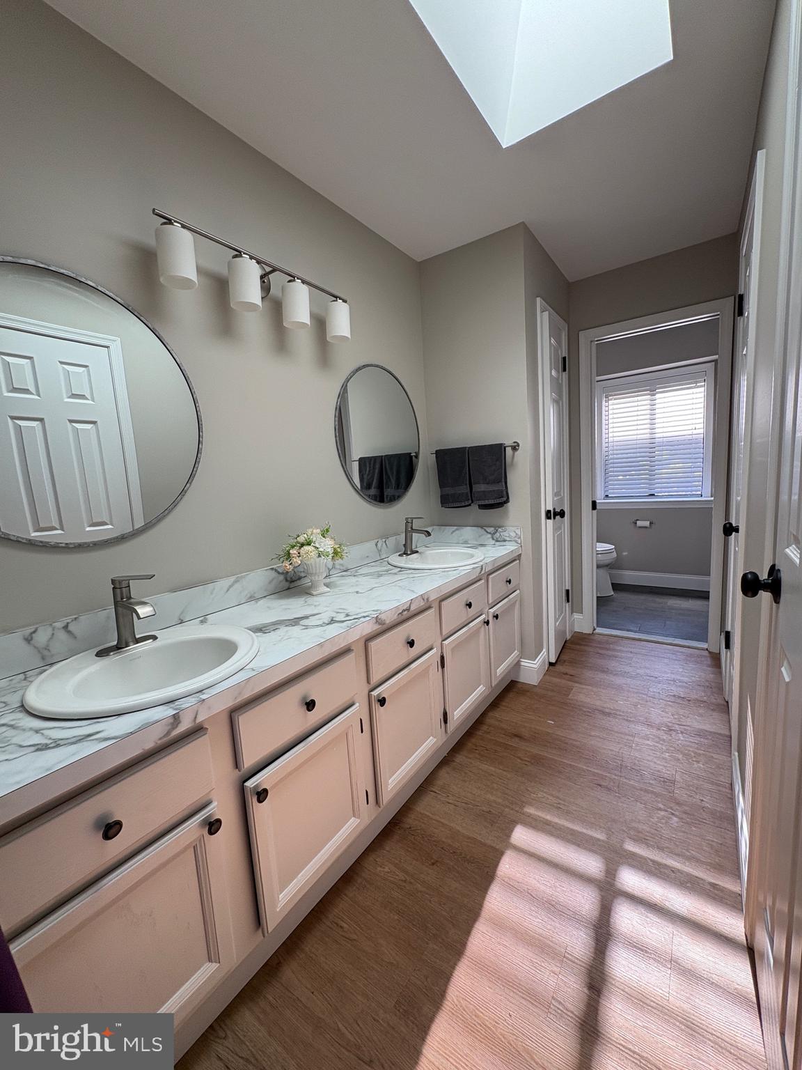 RUNNYMEADE FARMS - Residential