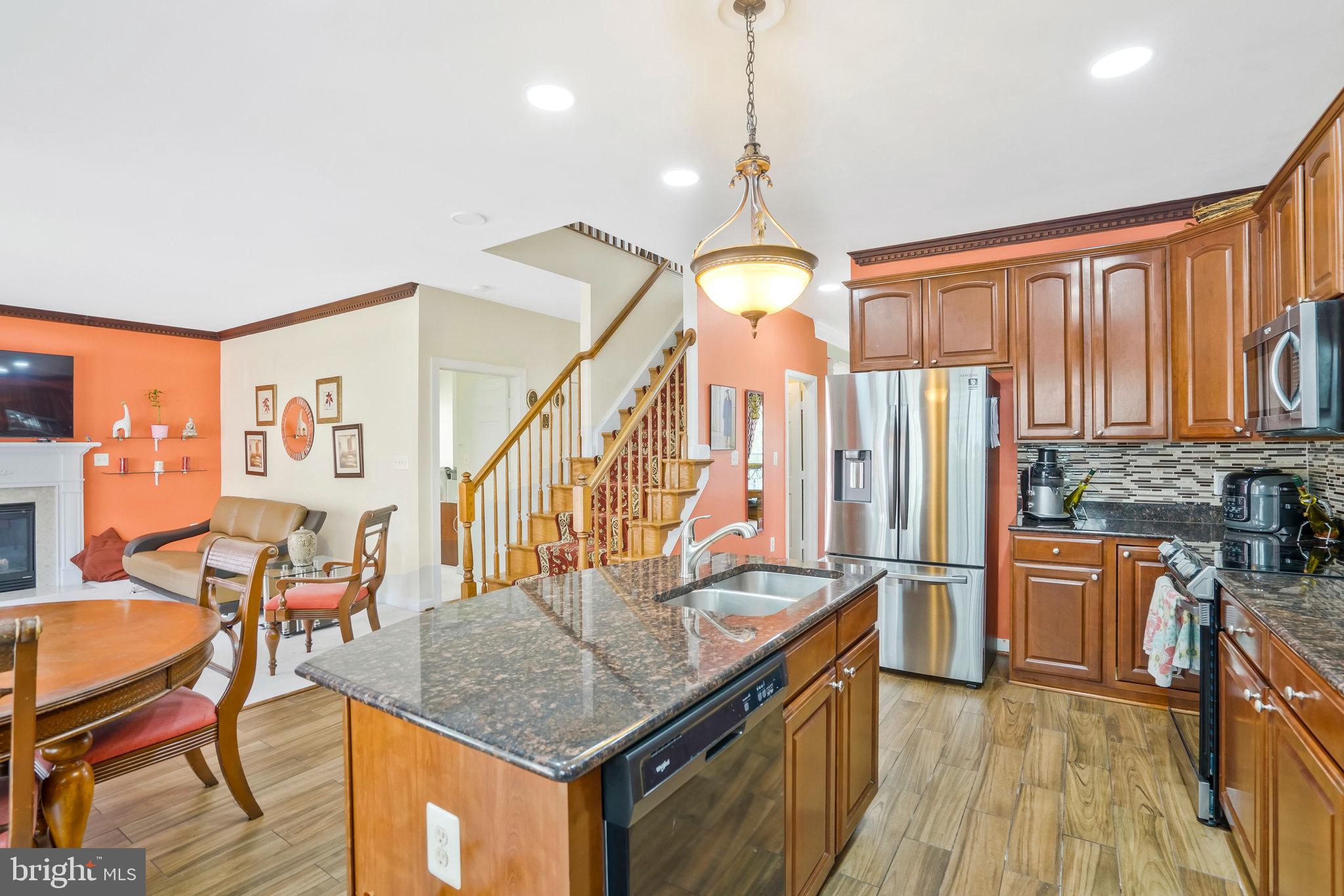 LAUREL HIGHLANDS - Residential