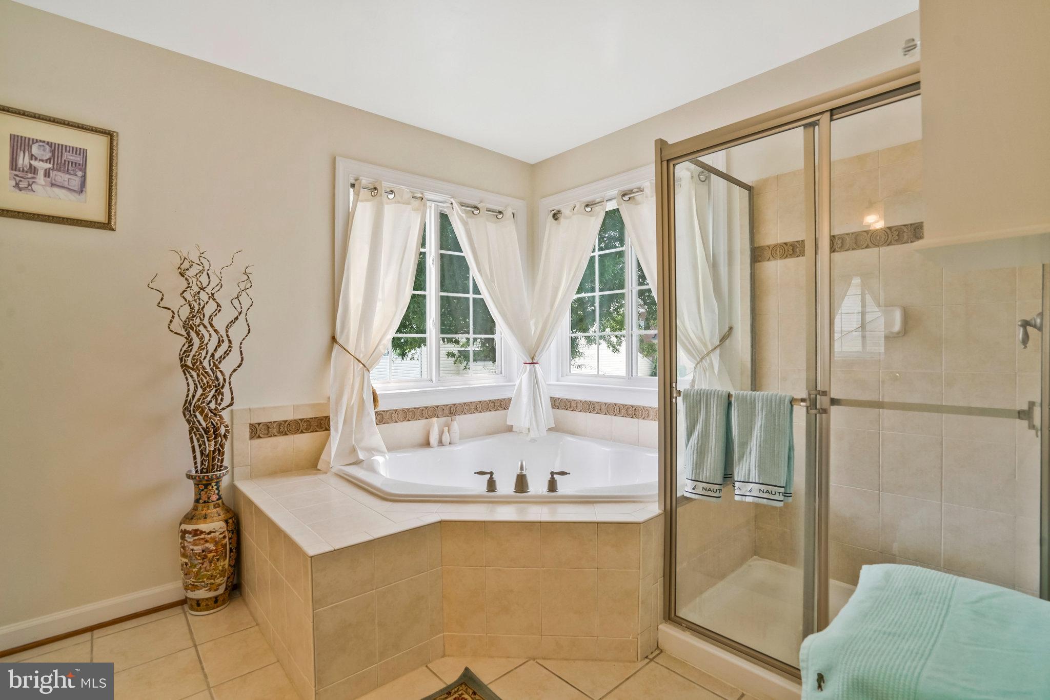 LAUREL HIGHLANDS - Residential