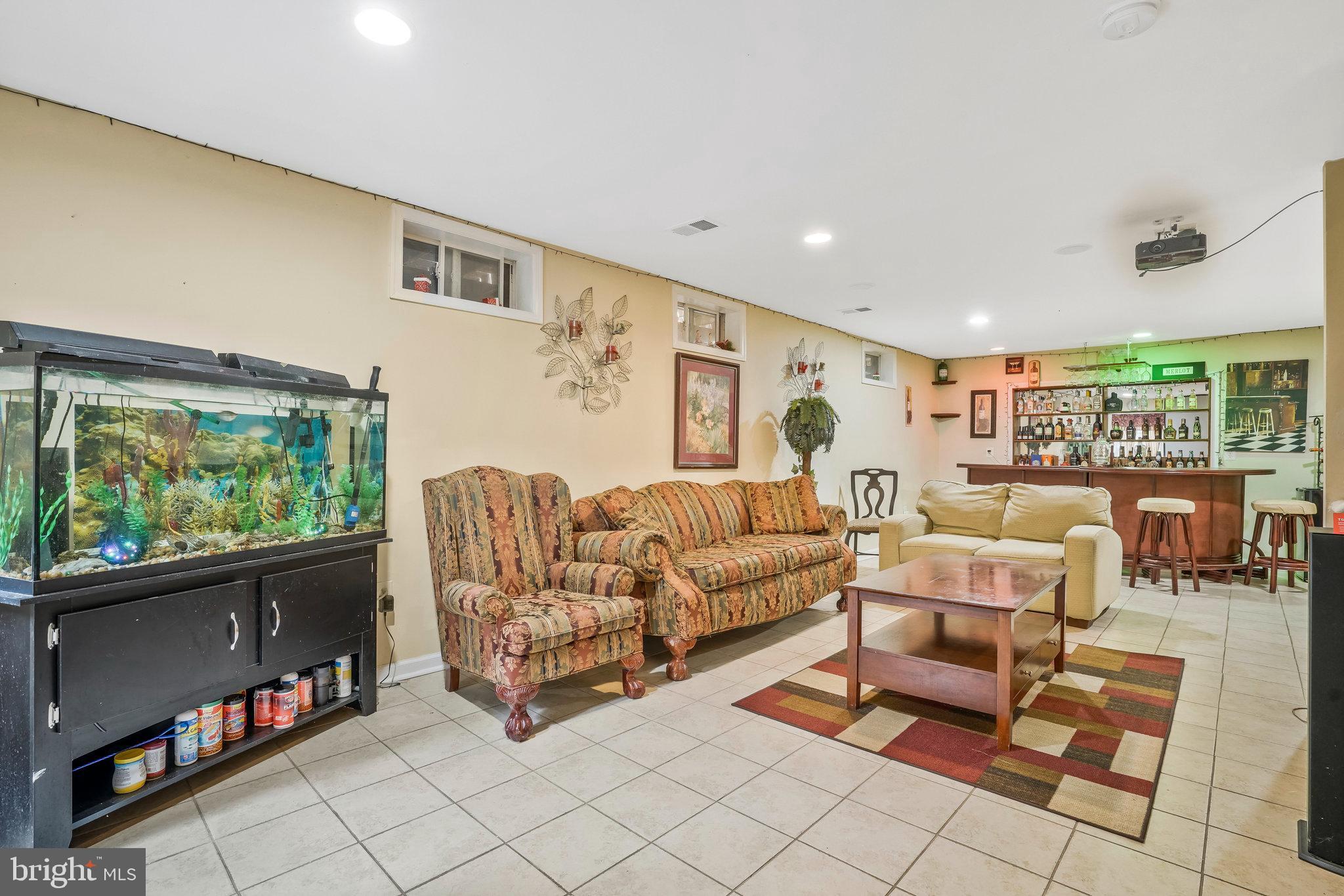 LAUREL HIGHLANDS - Residential