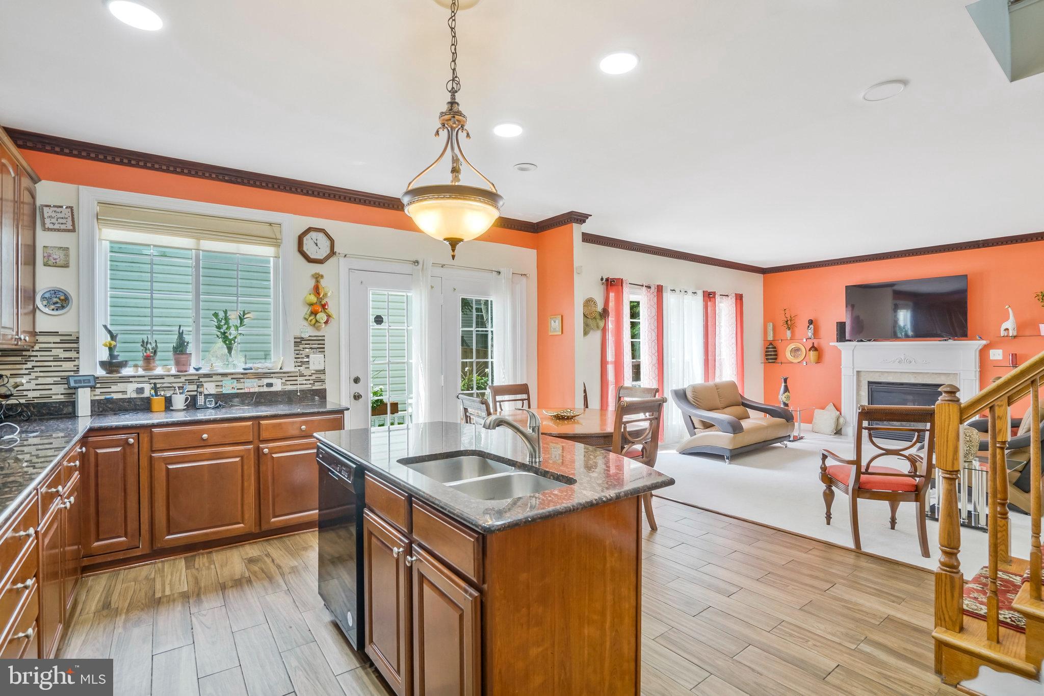 LAUREL HIGHLANDS - Residential