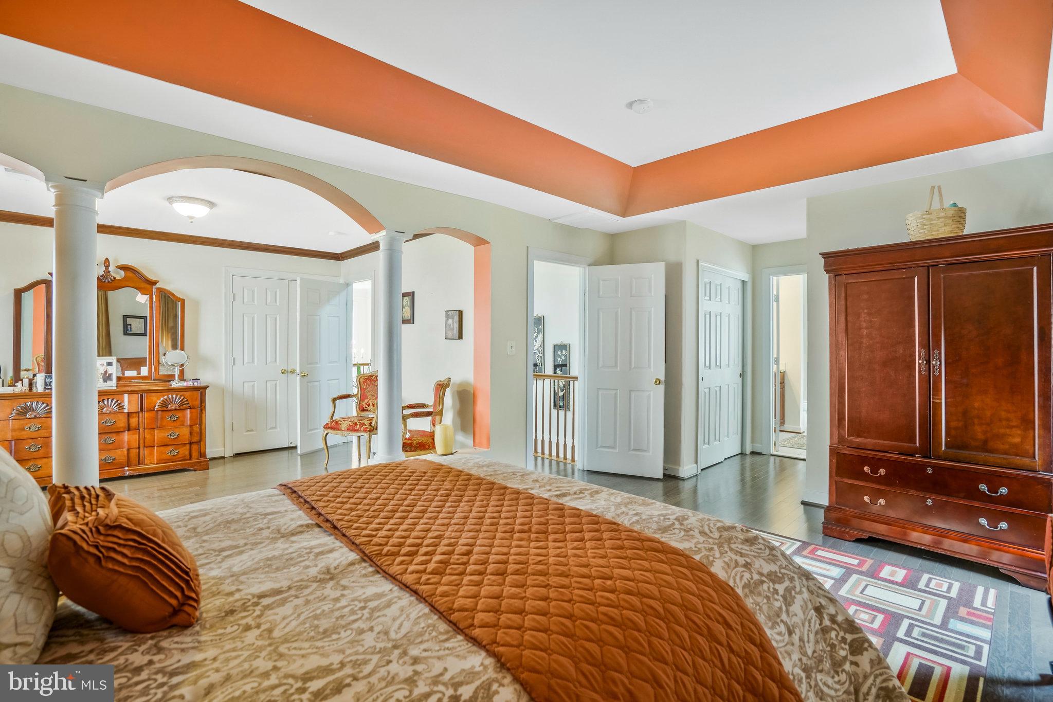 LAUREL HIGHLANDS - Residential