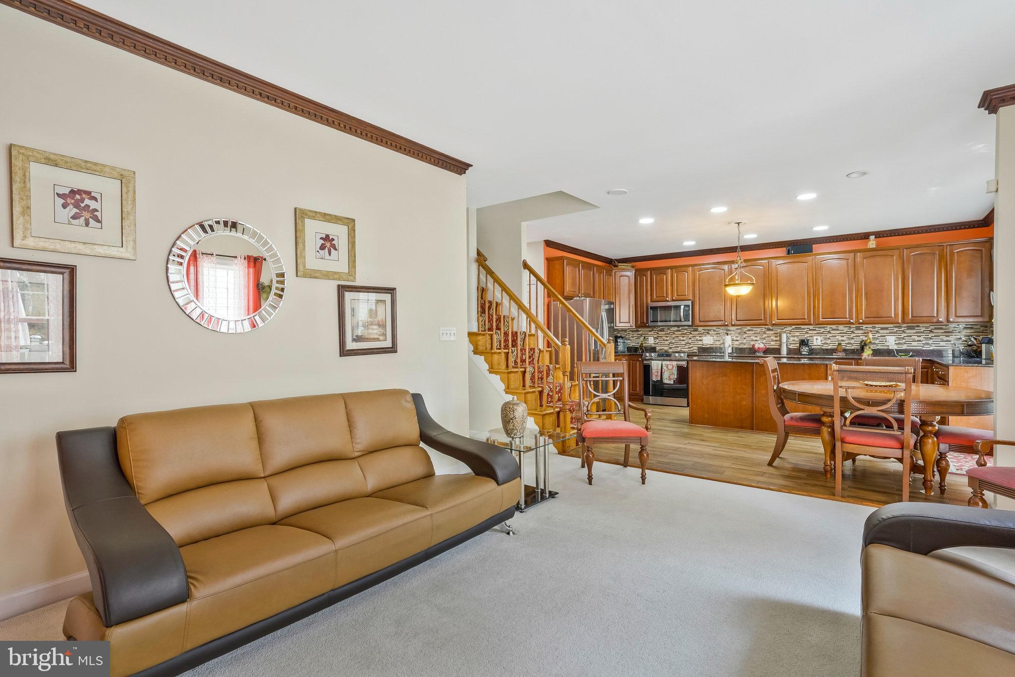 LAUREL HIGHLANDS - Residential