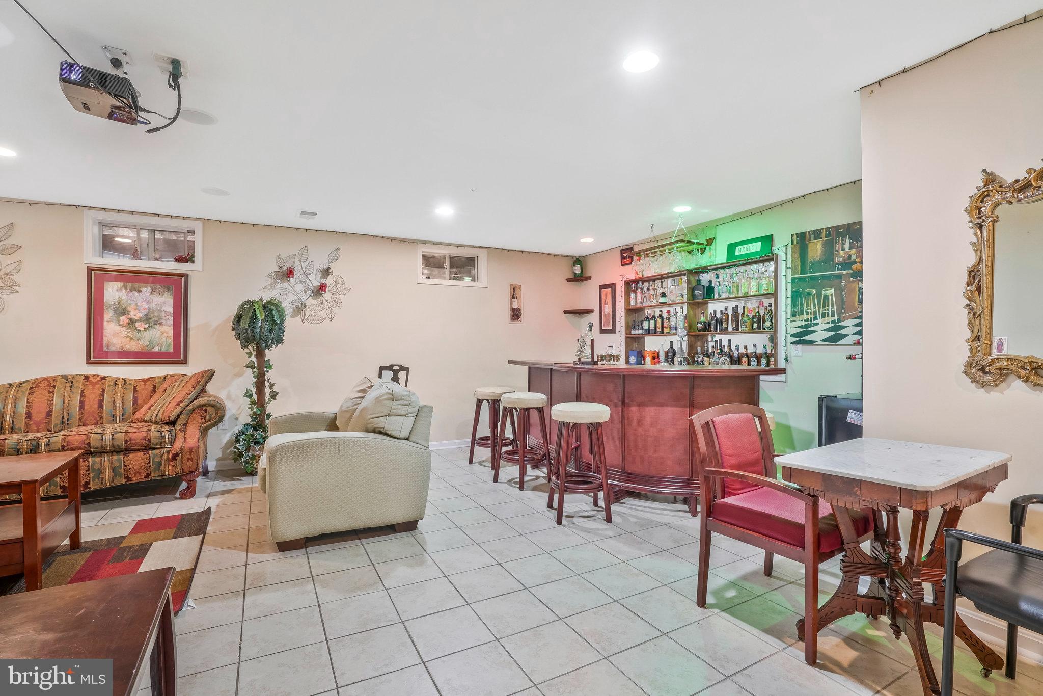 LAUREL HIGHLANDS - Residential