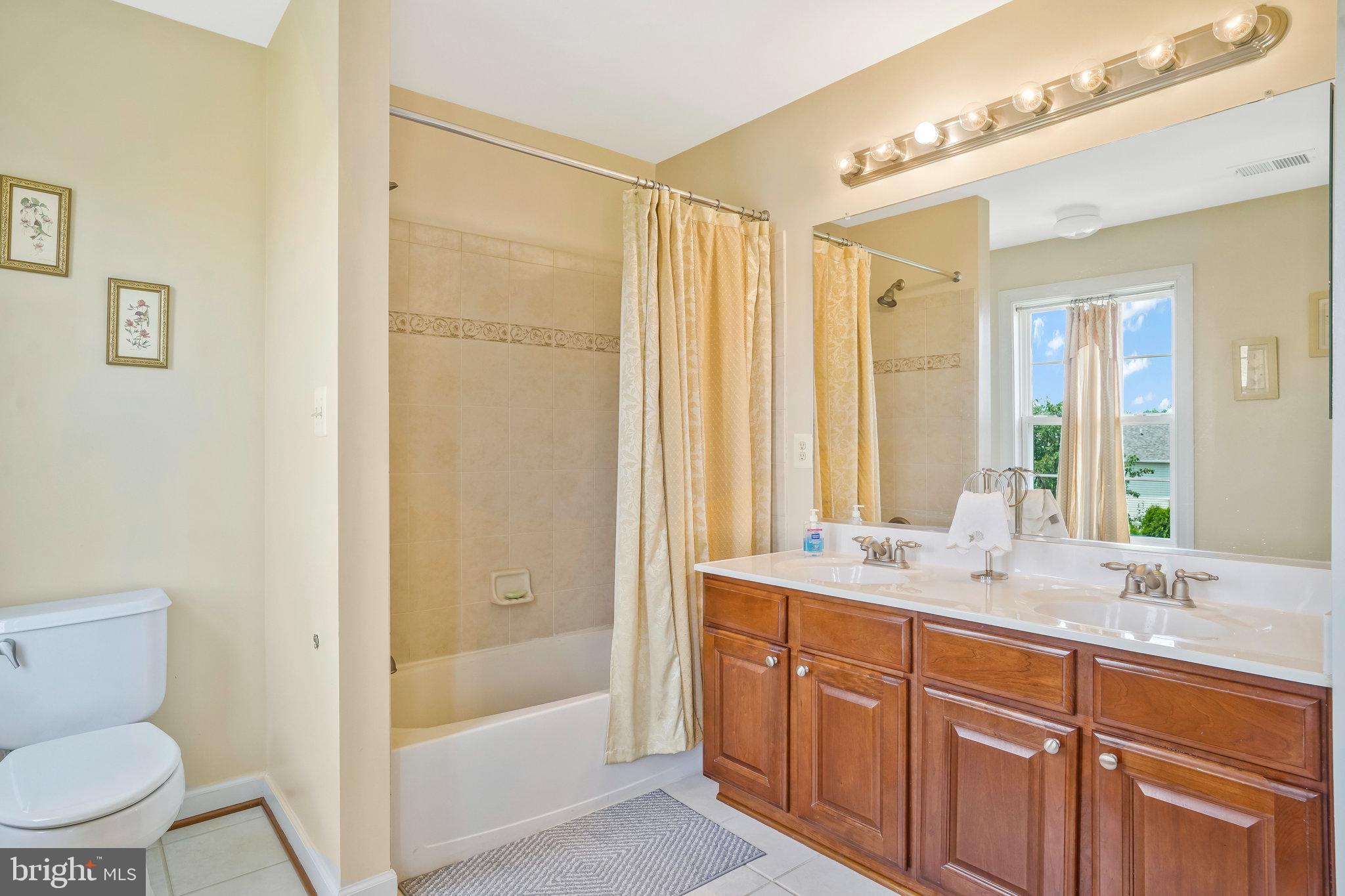 LAUREL HIGHLANDS - Residential