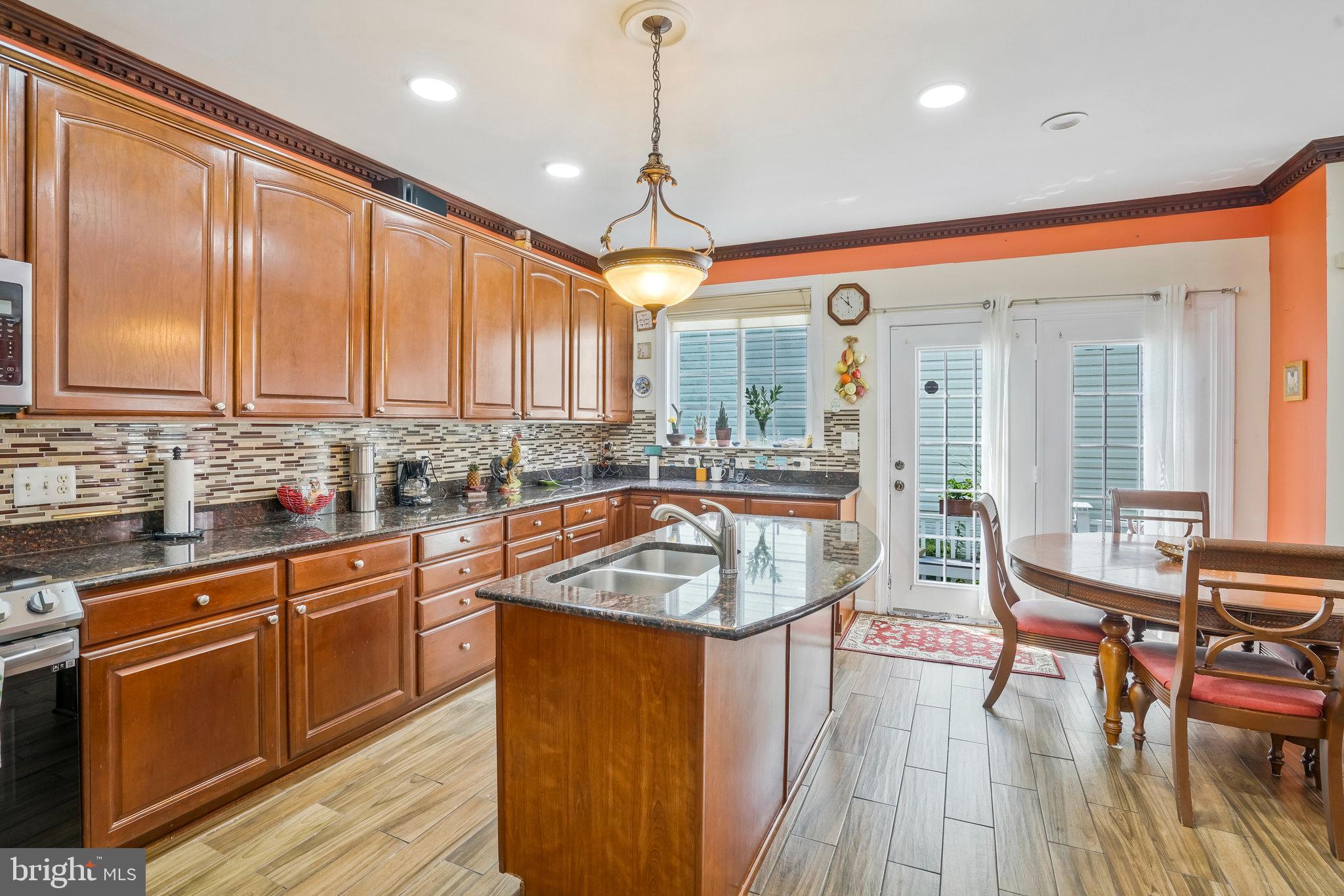 LAUREL HIGHLANDS - Residential