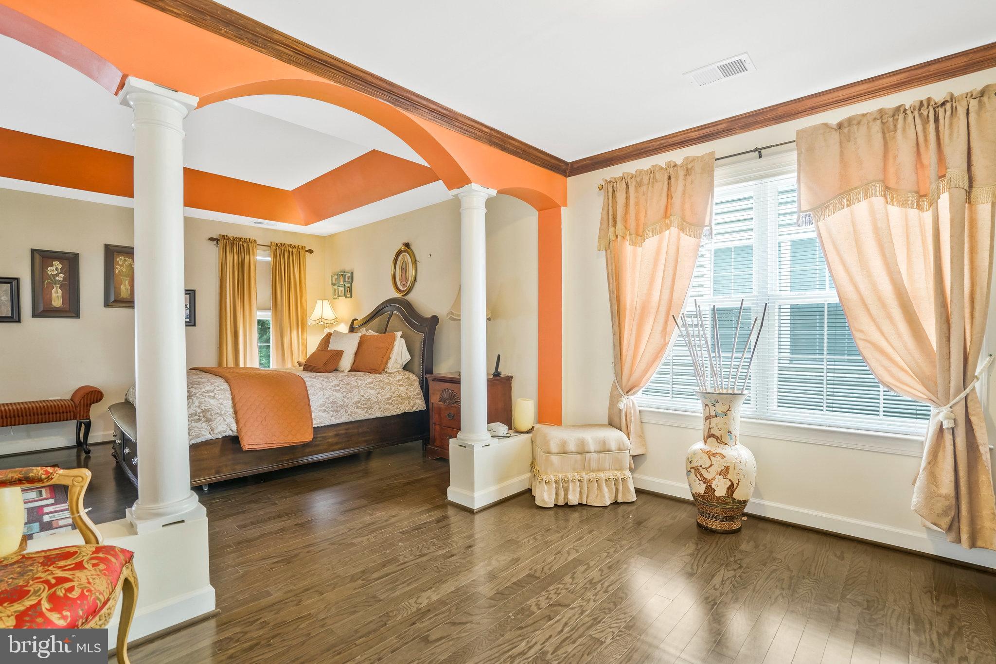 LAUREL HIGHLANDS - Residential