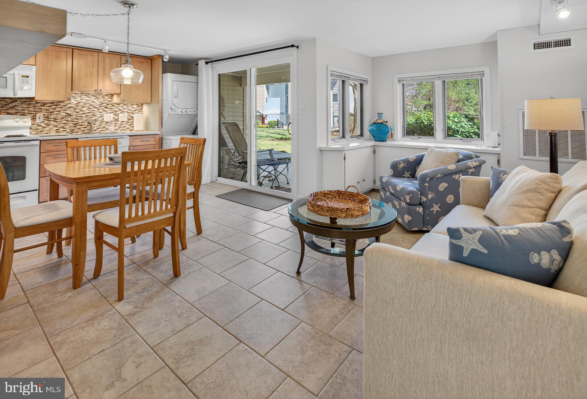 NEWBOLD SQUARE - Residential