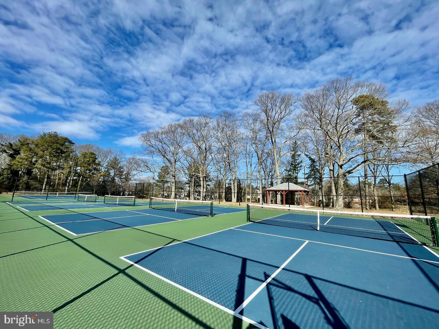 NEWBOLD SQUARE - Residential