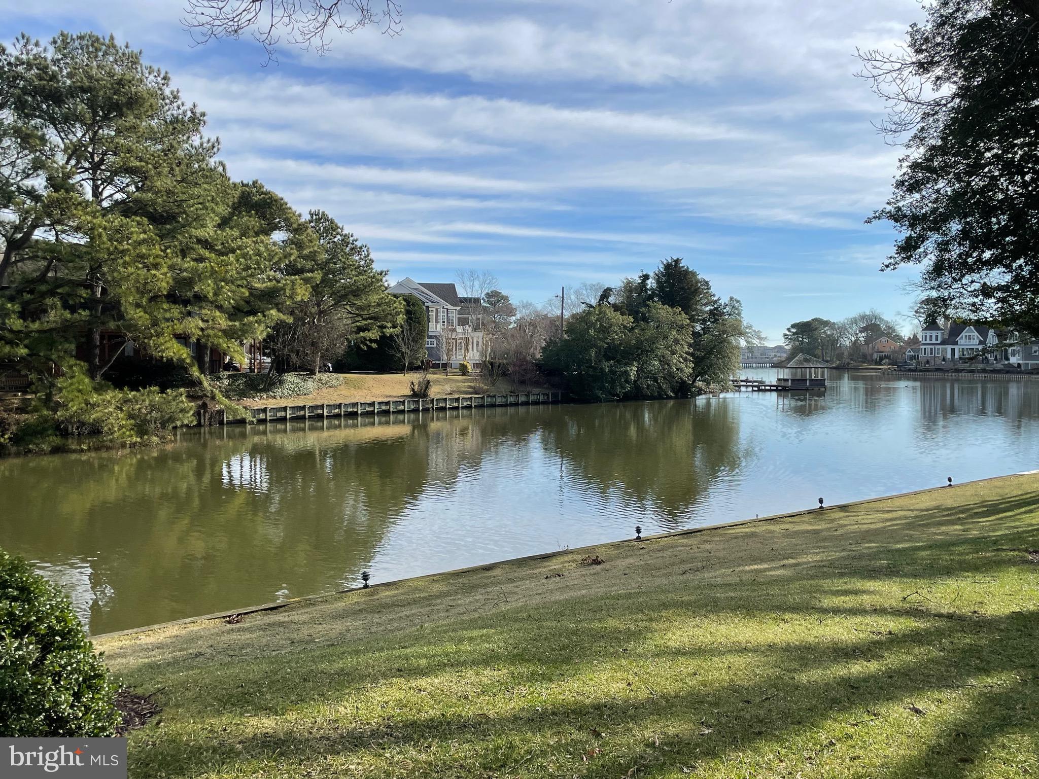 NEWBOLD SQUARE - Residential