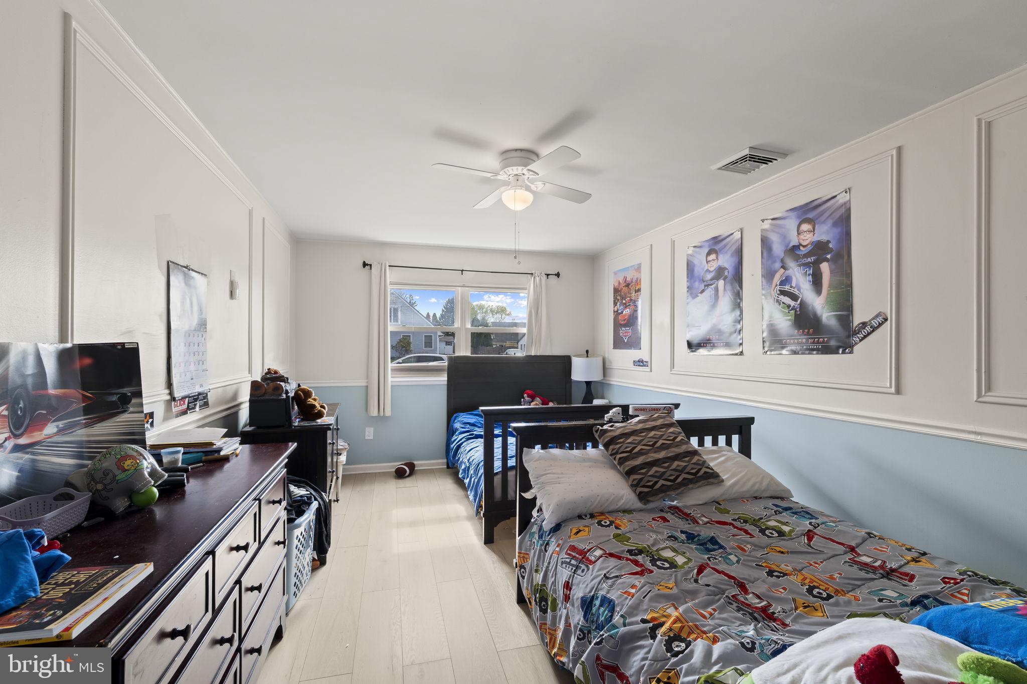 FORSYTHIA GATE - Residential