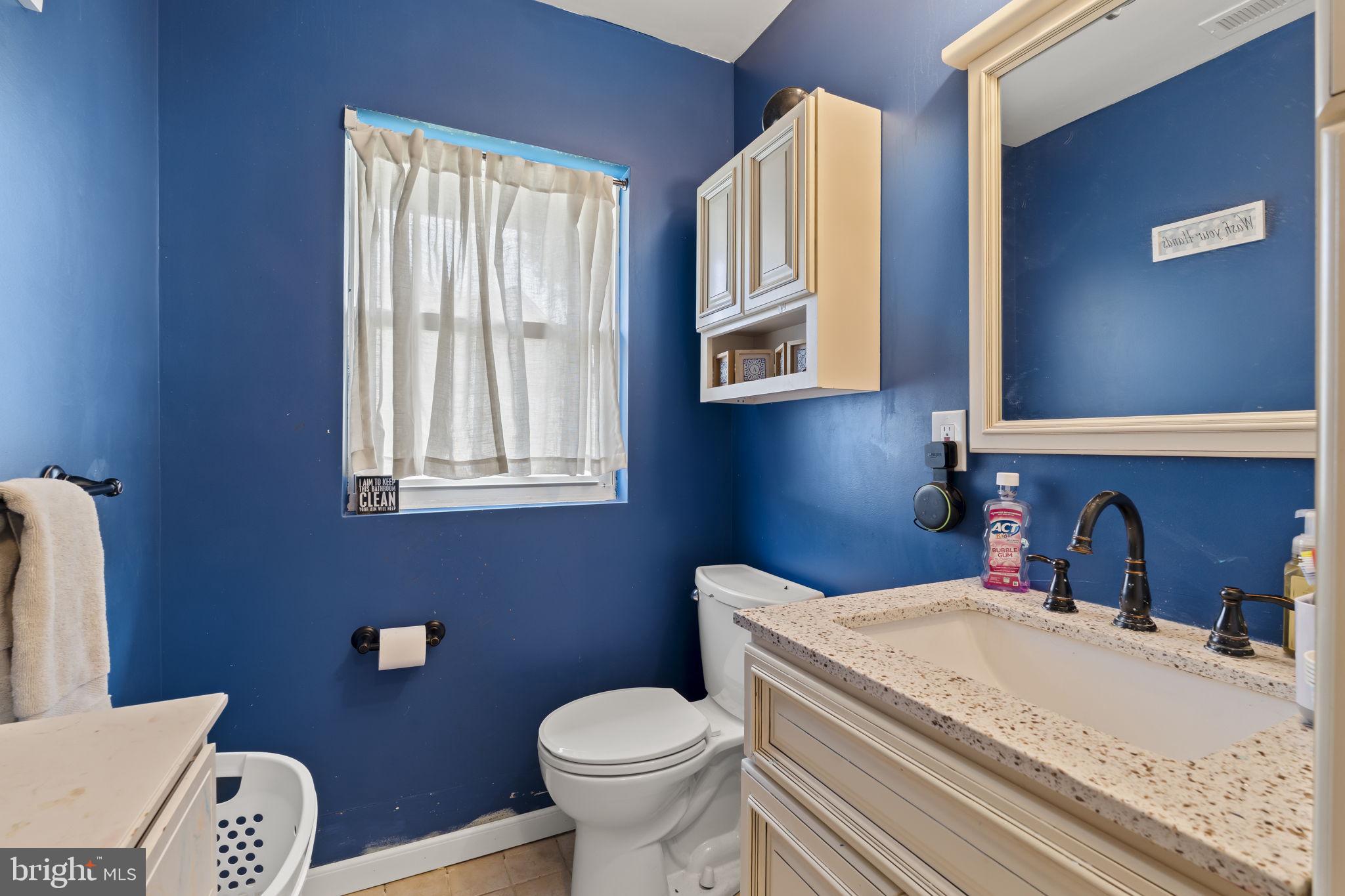 FORSYTHIA GATE - Residential