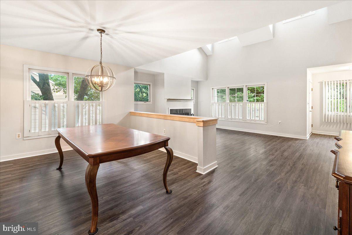 WOODSPRING AT NEW MARKET - Residential