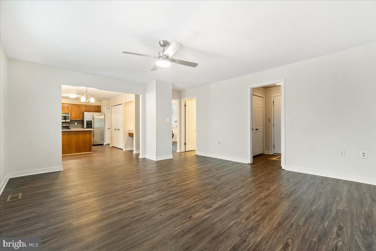 WOODSPRING AT NEW MARKET - Residential