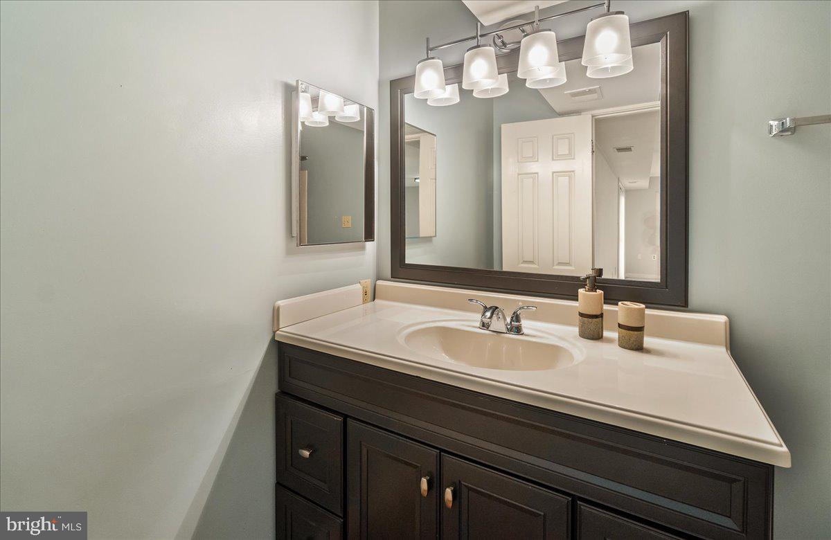 WOODSPRING AT NEW MARKET - Residential