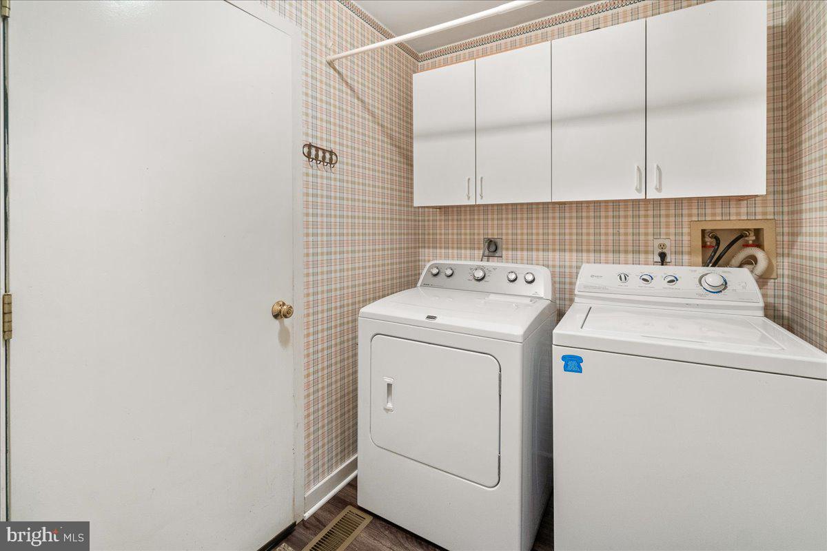 WOODSPRING AT NEW MARKET - Residential