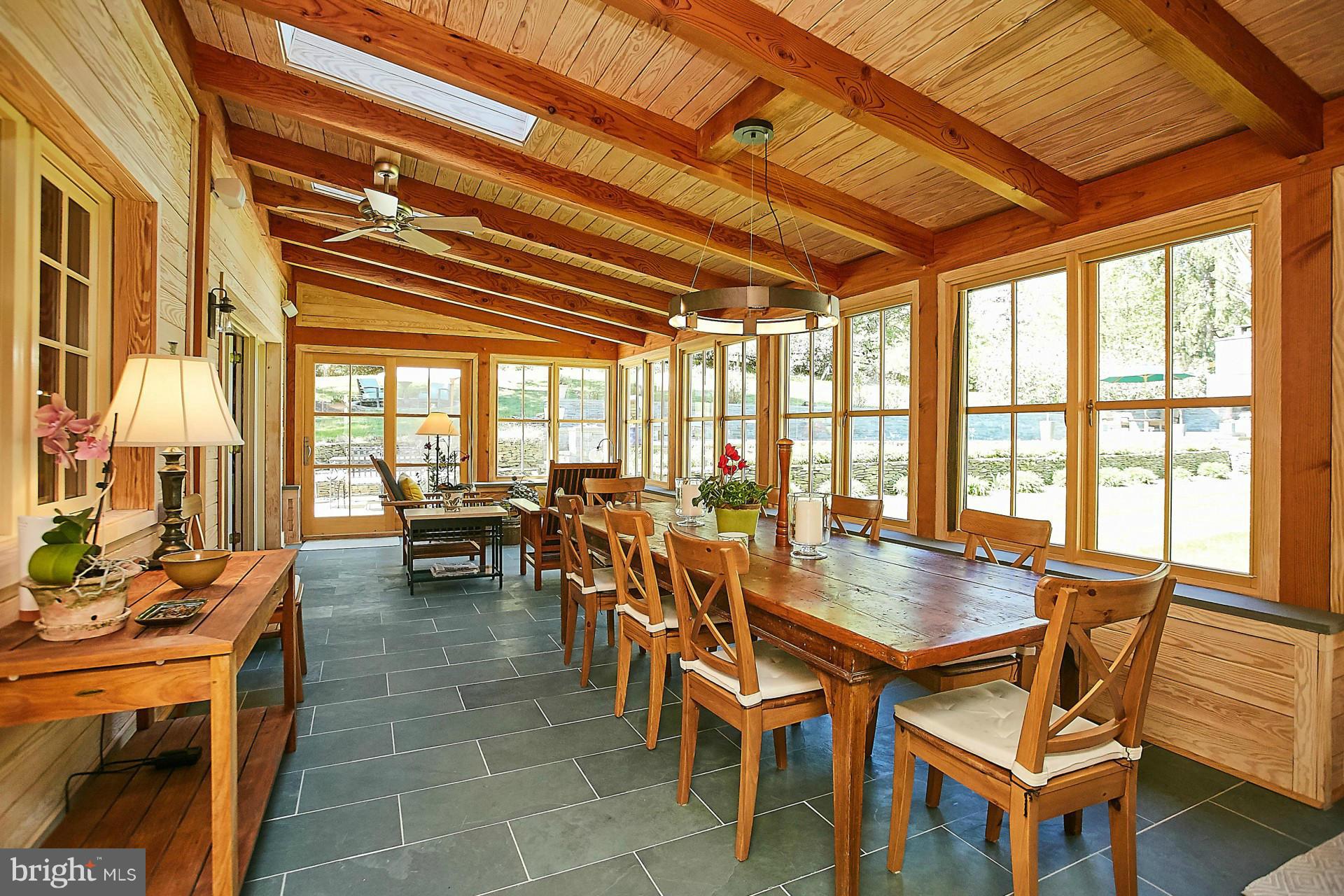 LANGLEY OAKS - Residential