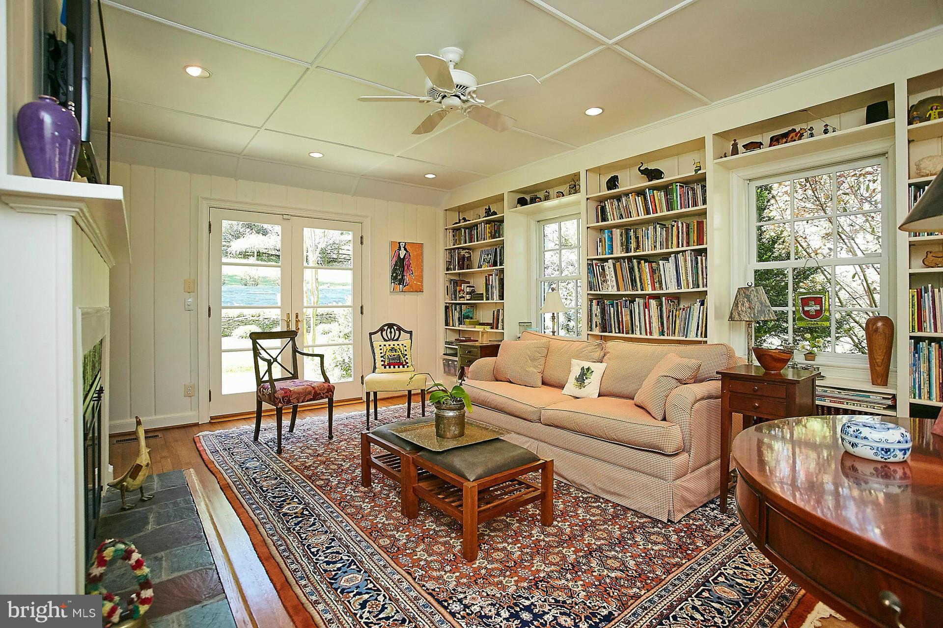 LANGLEY OAKS - Residential