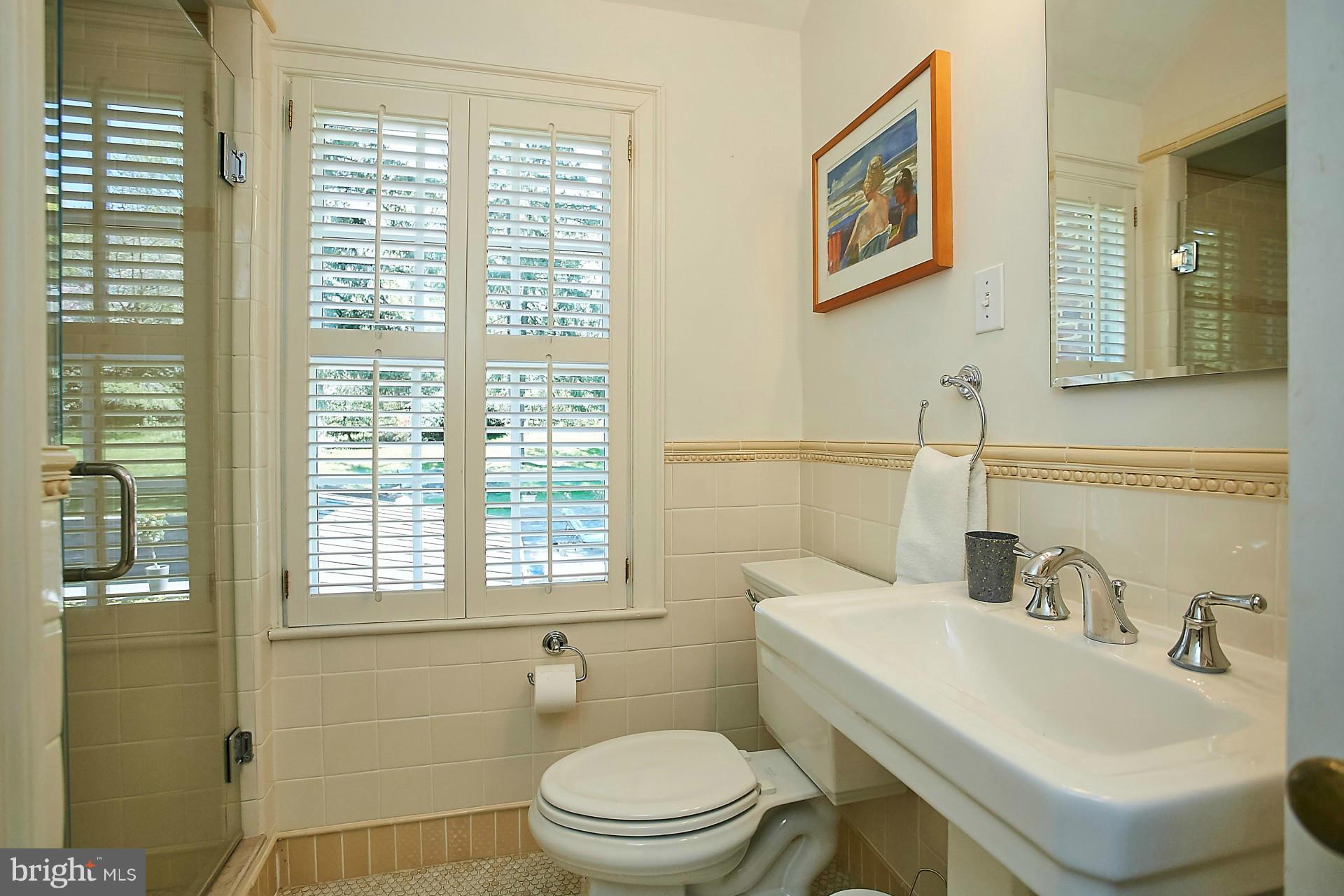 LANGLEY OAKS - Residential