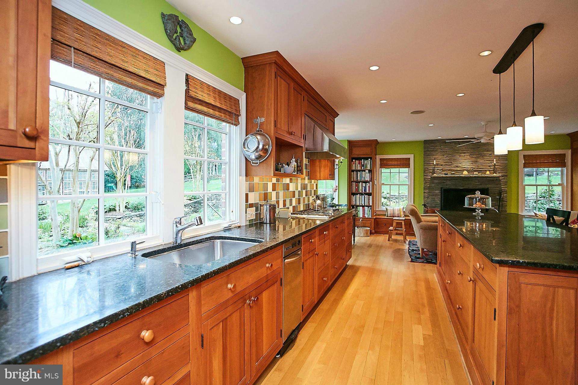 LANGLEY OAKS - Residential