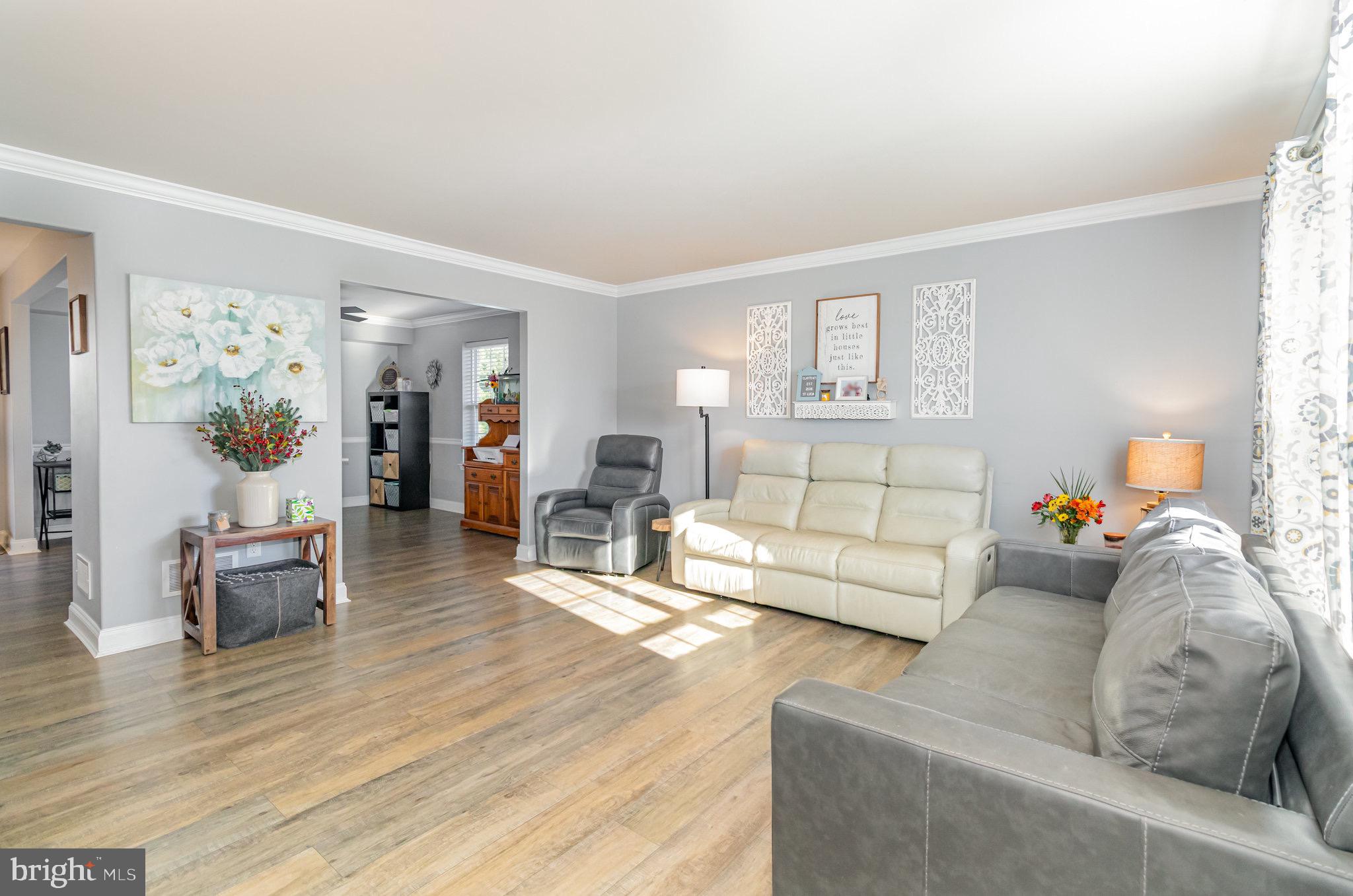 FEATHERTON CROSSING - Residential