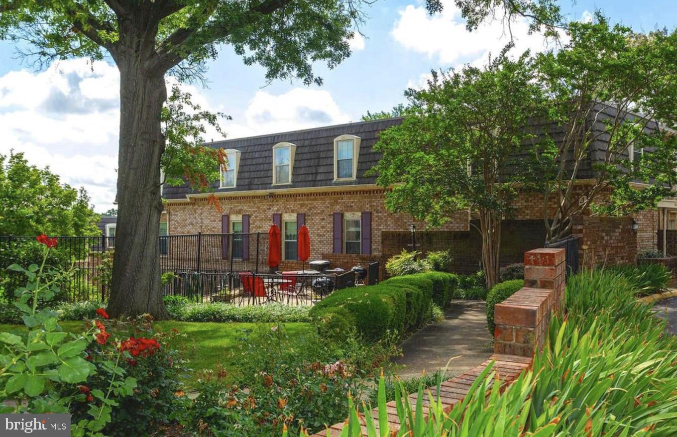 3113 PATRICK HENRY DRIVE 533