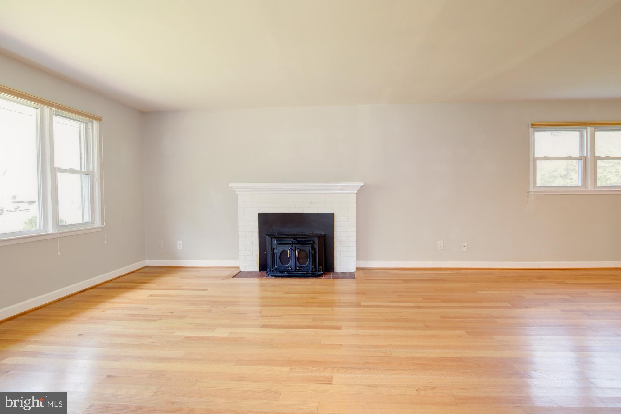 SPRINGFIELD - Residential