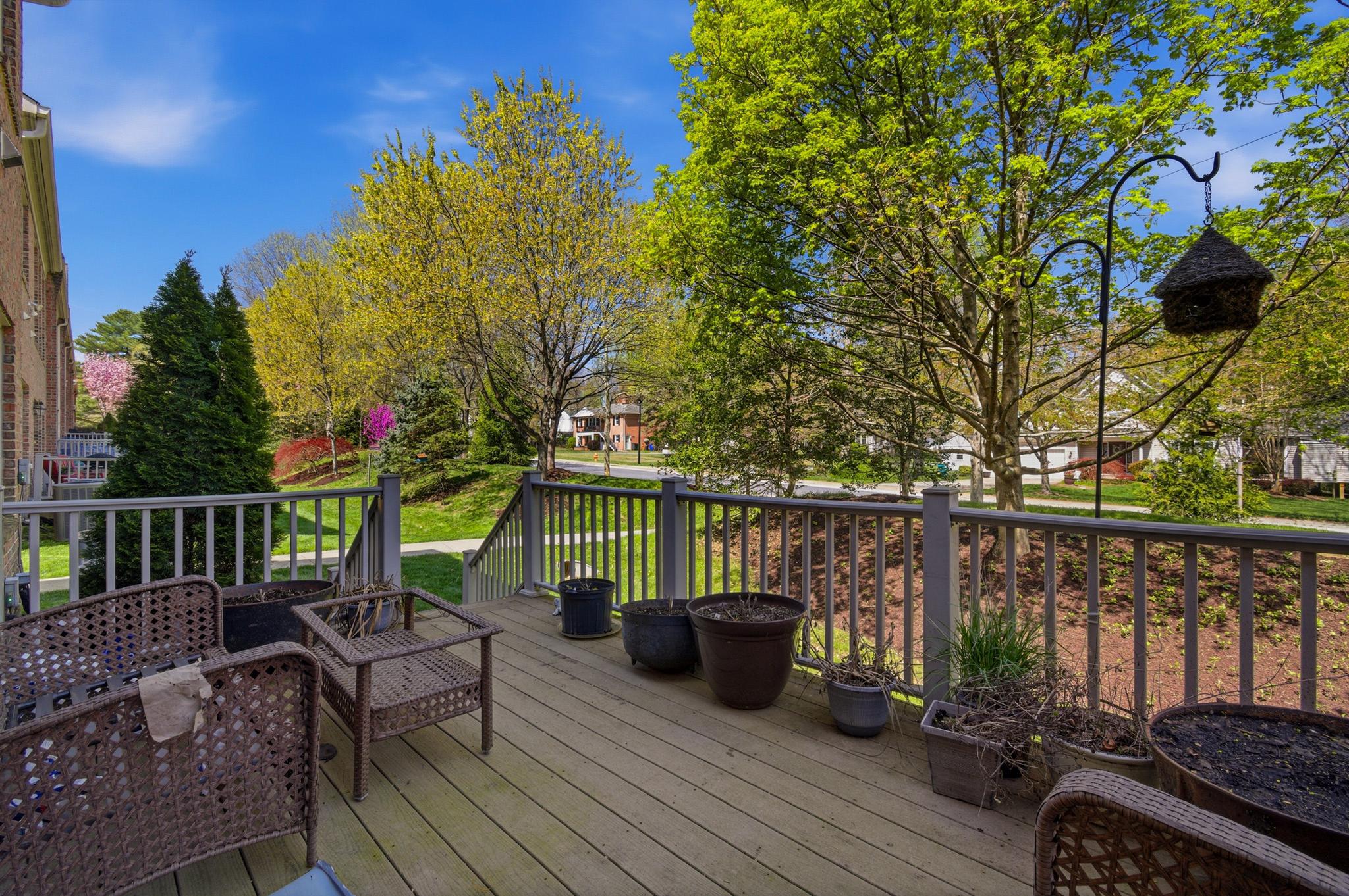 SCOT'S GLEN - Residential
