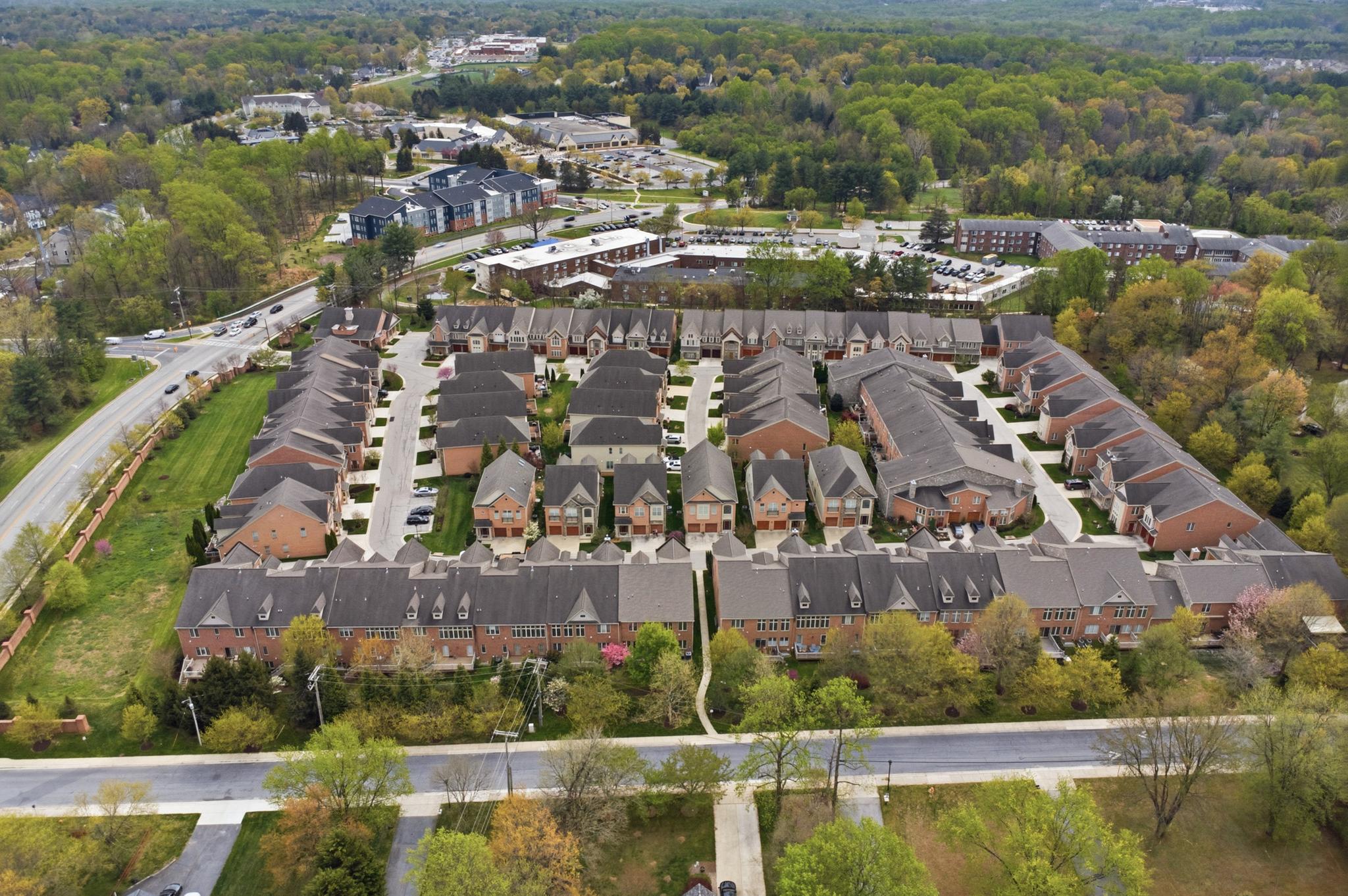 SCOT'S GLEN - Residential