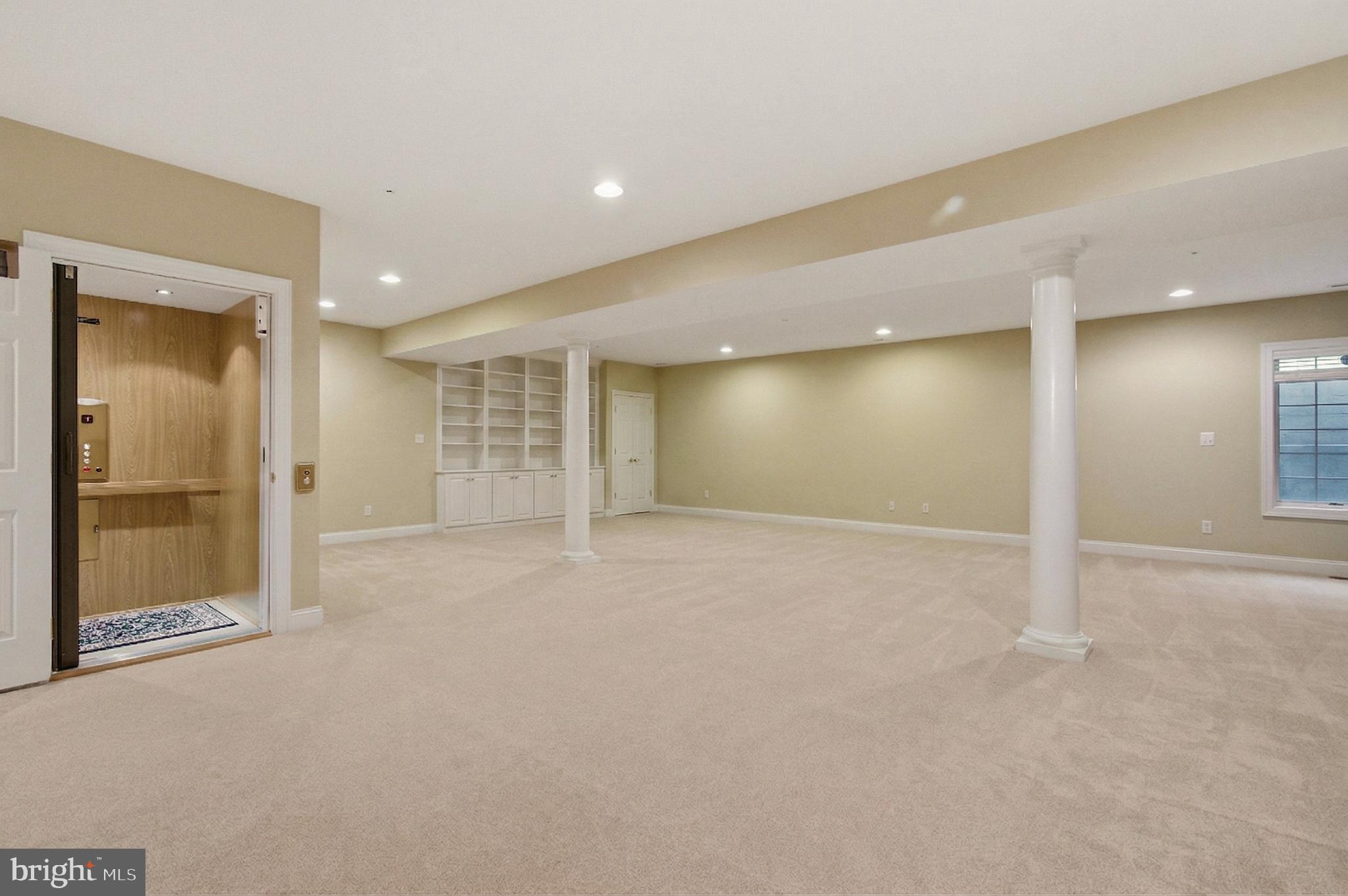 SCOT'S GLEN - Residential