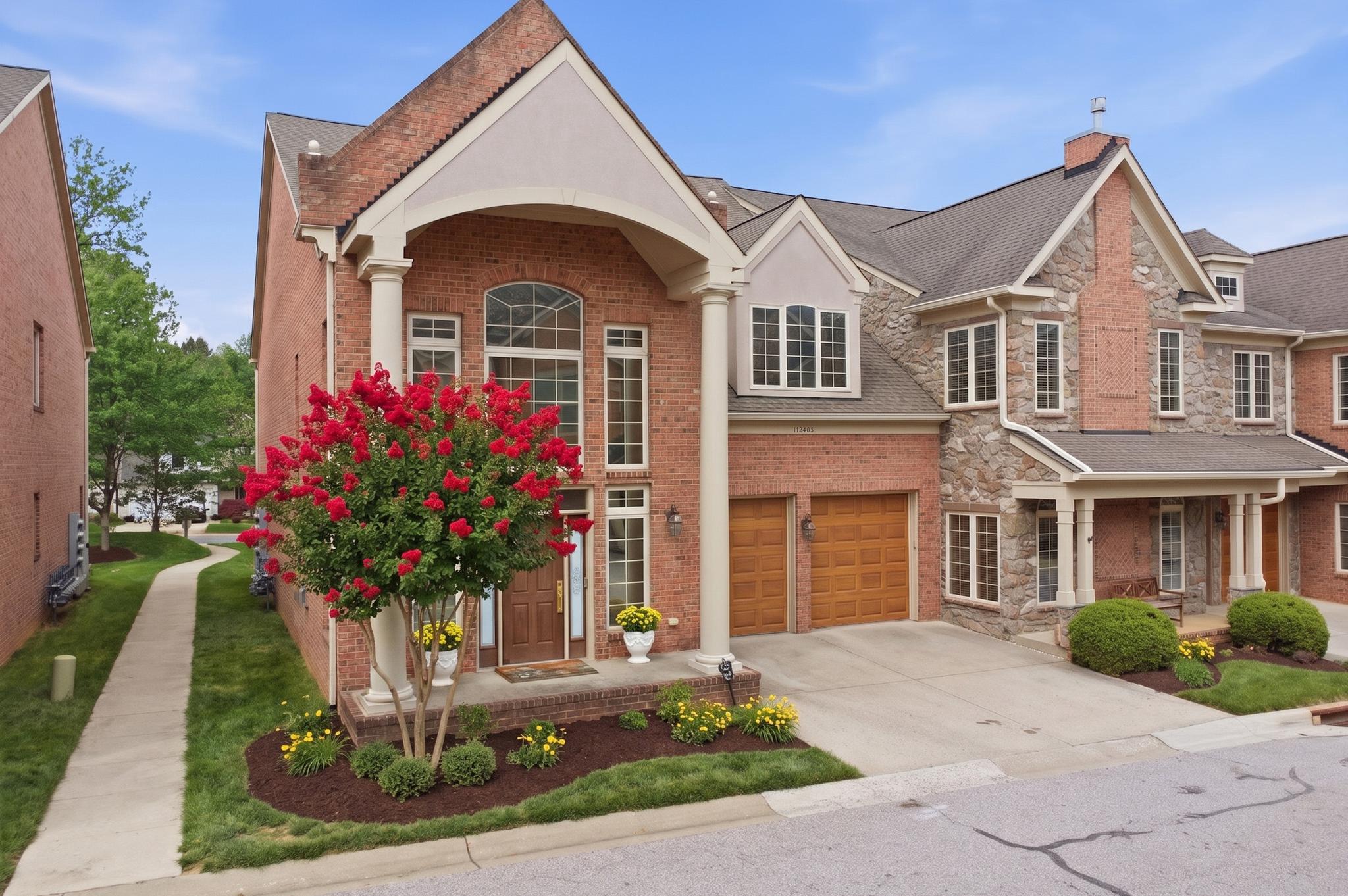 SCOT'S GLEN - Residential