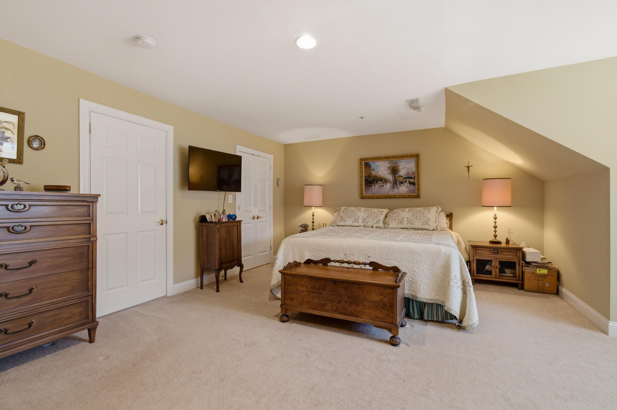 SCOT'S GLEN - Residential